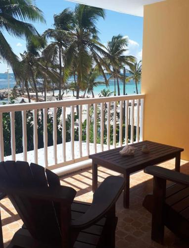 View, Le NIL in Sainte Anne