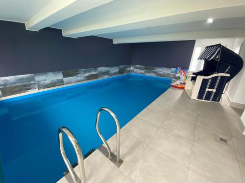 Skats, Ferienwohnung im Poolhaus mit Ostseeblick in Wittenbeck
