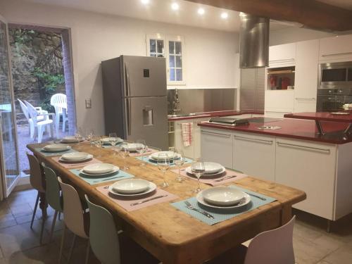 廚房, les galets de l agly, 6 ch, 12 couchages Semaine ou WE famille amis copains in 佩皮尼昂市中心