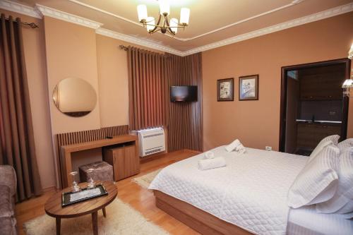 Vila 3 Korce