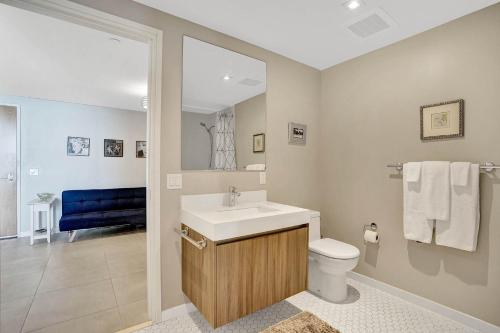The Tiffany House 704 - image 14