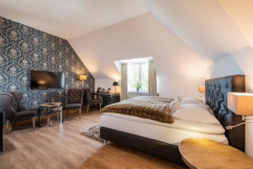 1 queen bed