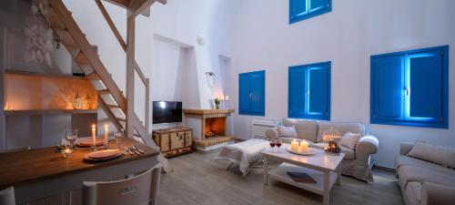 Three-Bedroom Villa room in MyBozer Twin Villas Heated Private pools All Year