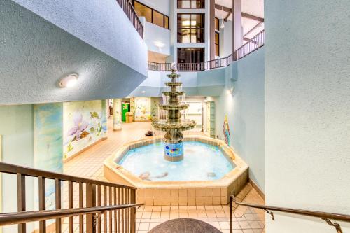 Nearby attraction, The Phoenix V Resort in Orange Beach (AL)