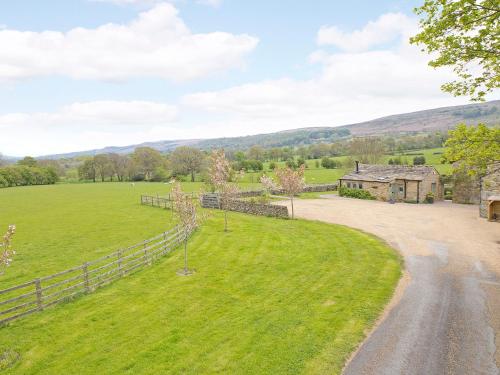 Reynard Ing Cottage - image 14