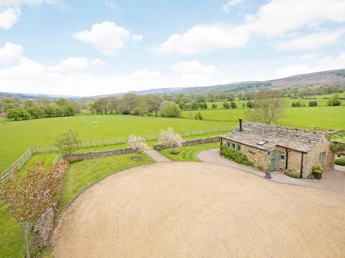 Reynard Ing Cottage - image 13
