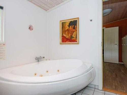  6 person holiday home in Glesborg in Fjellerup Strand