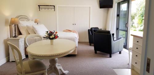 Belle Maison French Country Stay in นิวพลีเมาท์