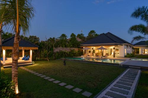 外部景觀, Villa Saneva in 賽里利特