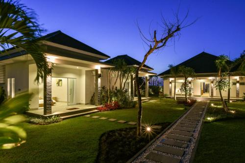 外部景觀, Villa Saneva in 賽里利特