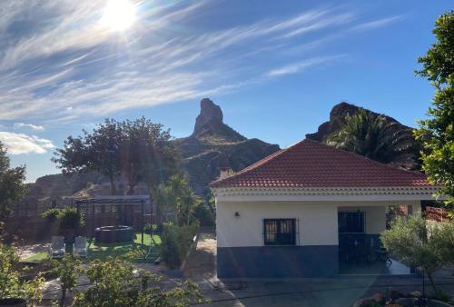  Casa EntreRoques, Pension in Tejeda