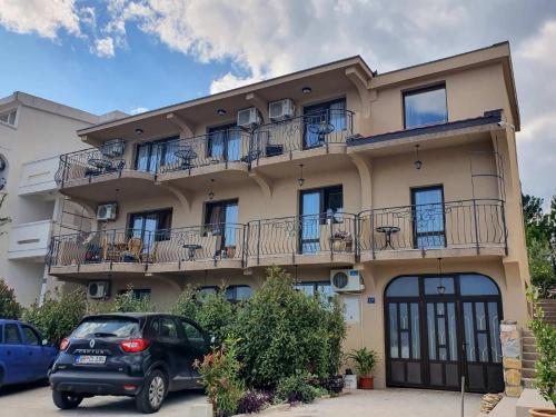 Exterior view, Altea in Bar