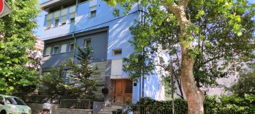 Blue Stella Luxury Apartment