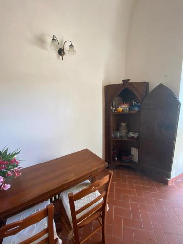 玛丹娜尹科罗娜塔农庄酒店