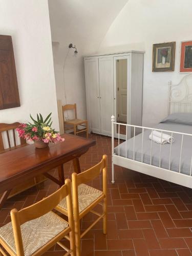 玛丹娜尹科罗娜塔农庄酒店