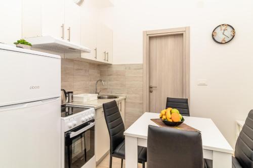 Kitchen, Apartment Mini Condo Meljine in Meljine