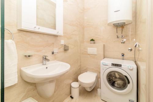 Bathroom, Apartment Mini Condo Meljine in Meljine