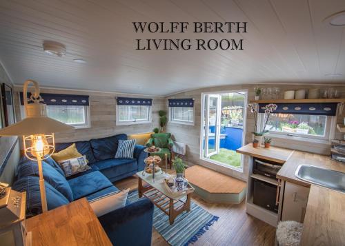 Barge At Titanic - image 13