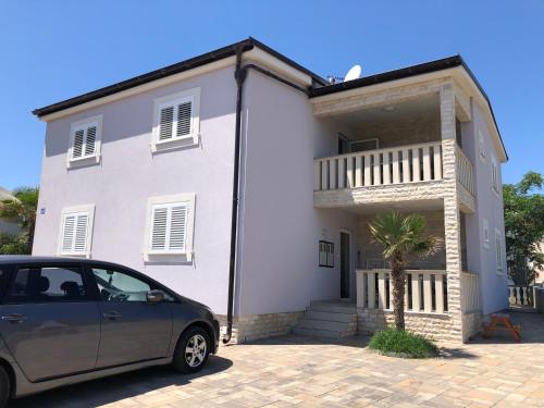  Lavanda Centar Vir, Ferienwohnung in Vir