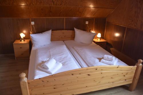 Double Room with Shared Bathroom