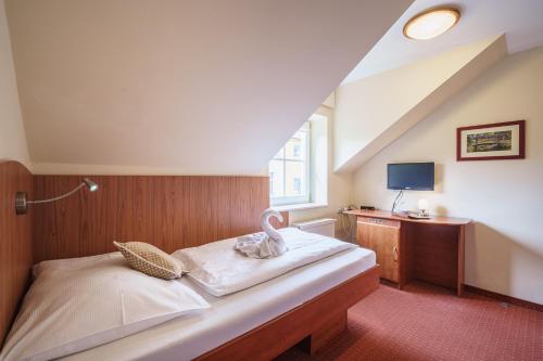 1 twin bed