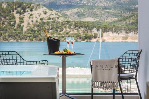 Suite, penthouse, sea view, jacuzzi