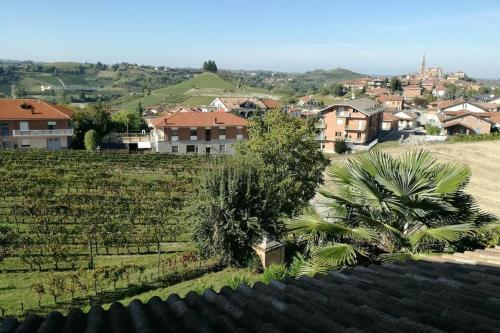 Casa Vacanze LILIANA in Priocca