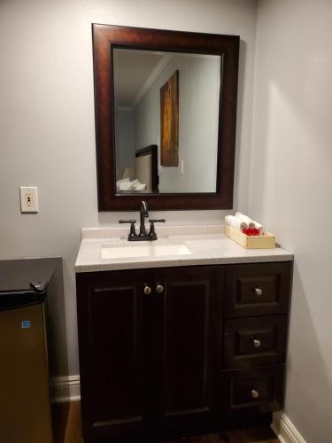 Hotel Europa – Huntington Beach, CA