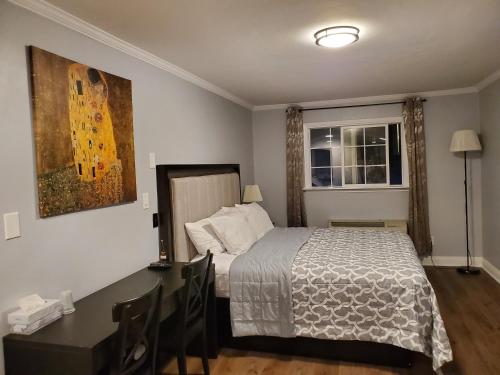 Hotel Europa – Huntington Beach, CA