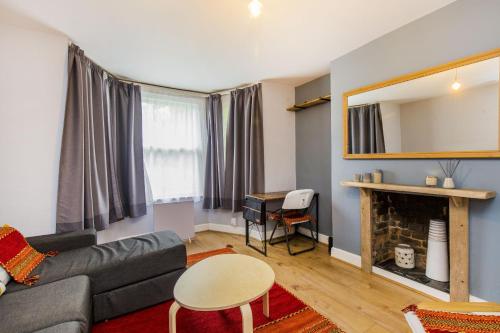 Pass The Keys Private Garden Apartment By Tulse Hill Station