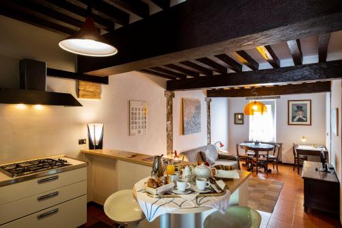 B&B AL DUCALE and APARTMENTS 3