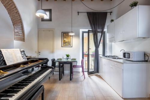 Musician Apartment Colosseo with Piano, Řím (fotografie 3)