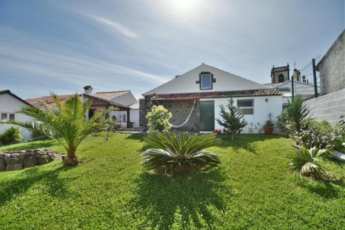 สวน, Charming green country house in ปอนตา เดลกาดา