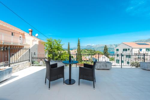 Apartment in Cavtat with sea view, balcony, air conditioning, WiFi 4979-4