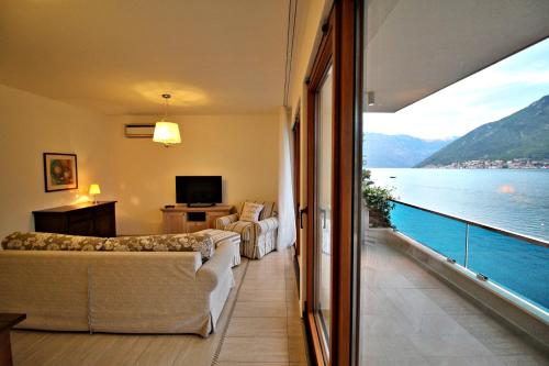 Erkély/terasz, Apartment MiraMare in Donji Stoliv