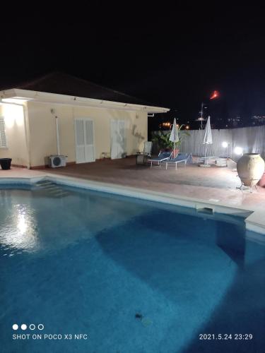 Holiday flower villa panoramica sul golfo di Catania gîte à louer Misterbianco