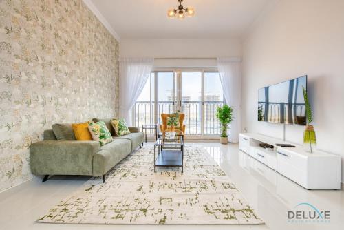Sunny 1BR at Canal Residences West Dubai Sports City by Deluxe Holiday Homes, Dubaj (fotografie 10)