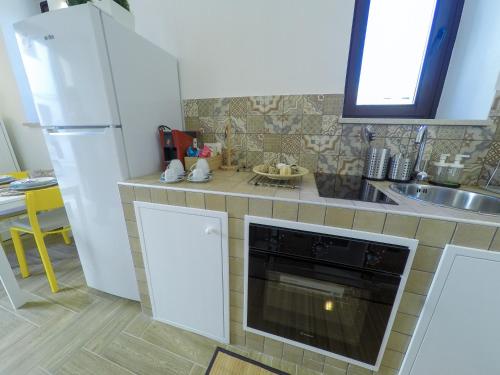 One-Bedroom Apartment image 5