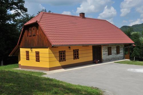 Turistična kmetija Kunstek - Rogatec