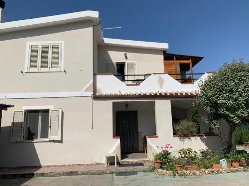  Villa Vanity, Ferienwohnung in Santa Luria