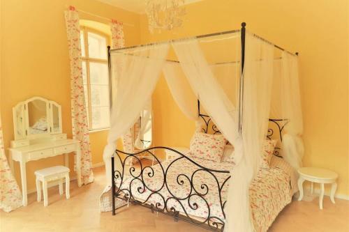  Sisi-Schloss Rudolfsvilla - Apt. Kronprinz Rudolf in Reichenau