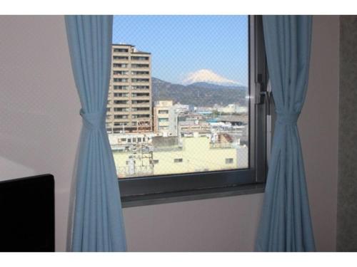 Single Room with Mountain View - Smoking