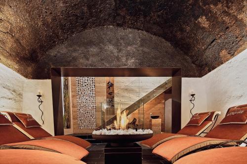 Hotel & Garni Traube - image 10