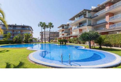 SALTO DE DUNE (Junto al MET y campo de GOLF)