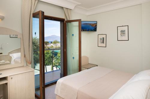 Superior Double Room with Sea View