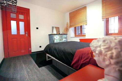 Private Turkish HAMMAM-SAUNA-BALCONY Galata 5TH