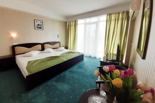 Twin Room room in Hotel Smarald