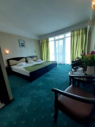 Hotel Smarald – Eforie Nord, CA