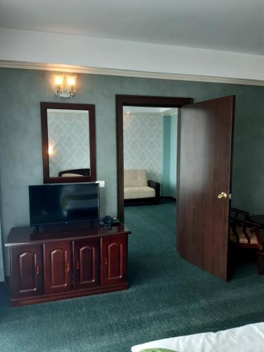 Hotel Smarald – Eforie Nord, CA