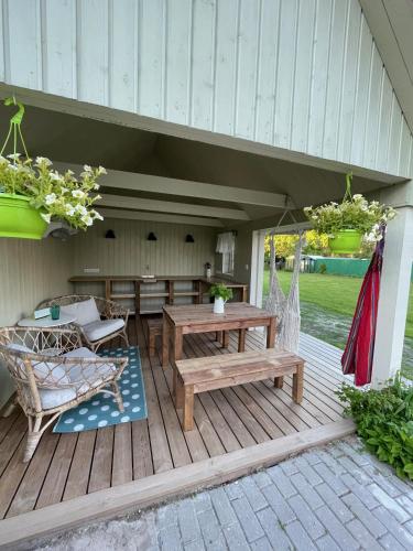 Erkély/terasz, Villa Orissaare in Orissaare